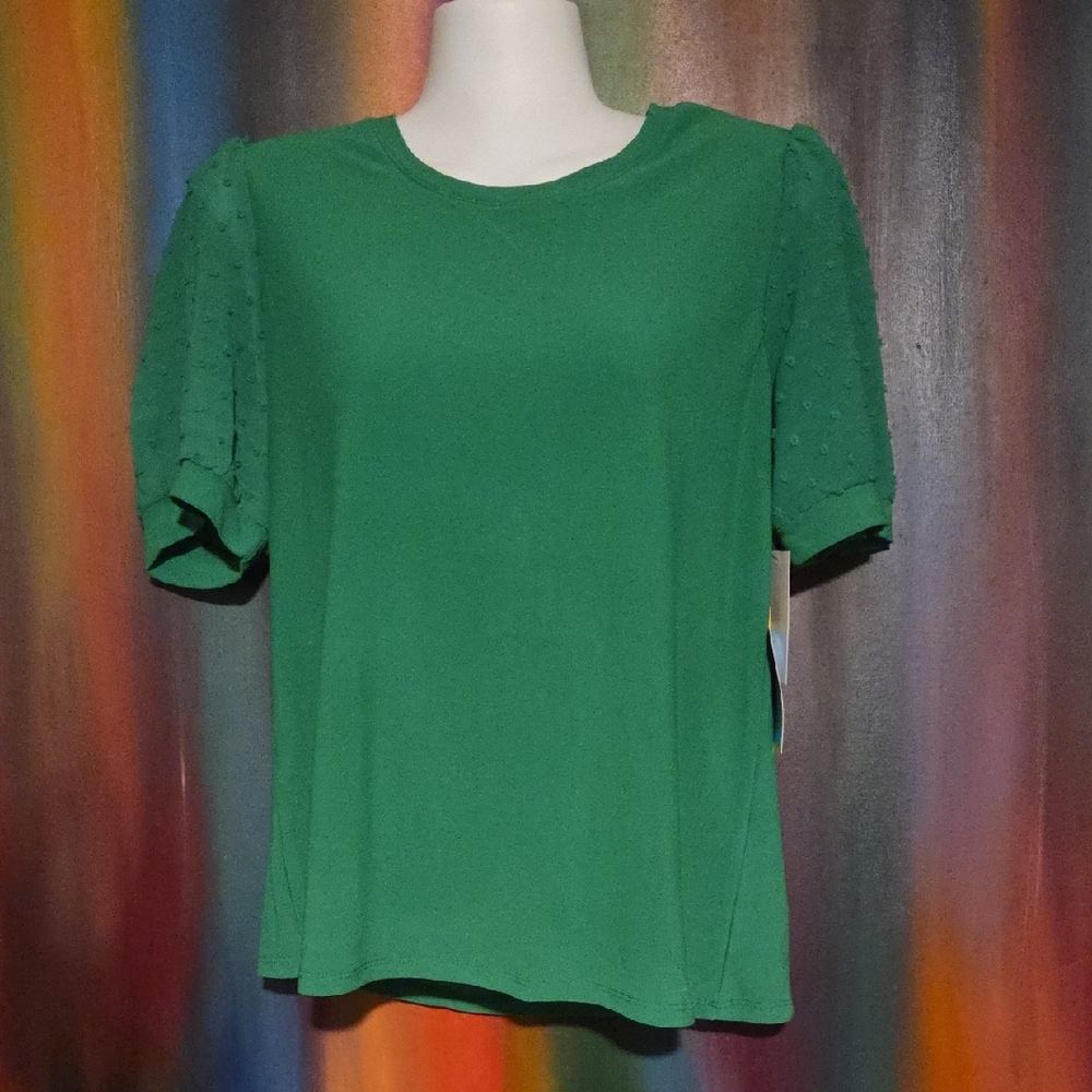 CeCe Vibrant Green Short Sleeve Top